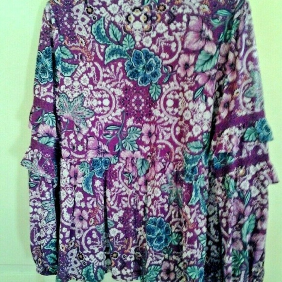 Style & Co.  Purple Floral Top - Picture 2 of 6